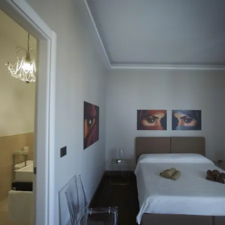 Hotei 4* カターニア