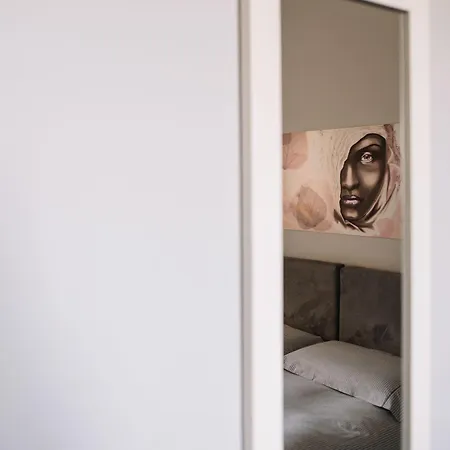 Hotei ベッド・アンド・ブレックファスト