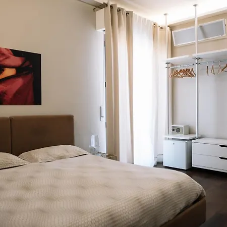 Hotei ベッド・アンド・ブレックファスト 4*